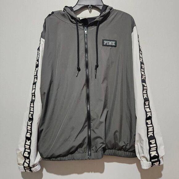 Pre-Owned XS PINK Victoria’s Secret Grey/White/Black Logo Windbreaker - Picture 1 of 9